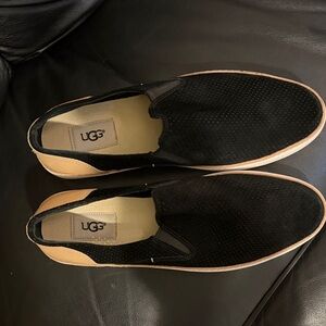 UGG Men's Black and Tan Slip-On Shoes